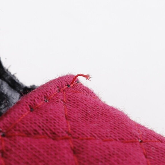 CHANEL Pink Shoulder Bag - Picture 7 of 9